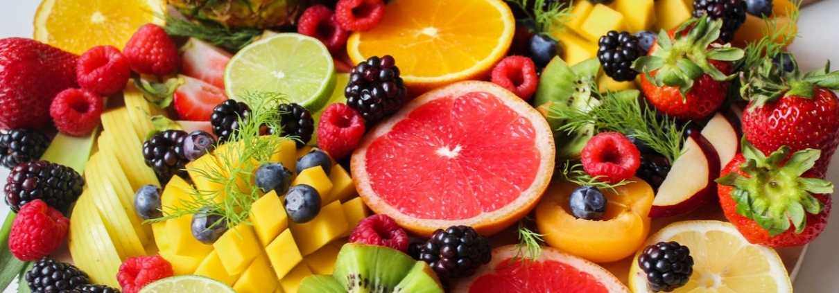 Health benefits of fruits include being a rich source of vitamins, minerals, fiber, and antioxidants.